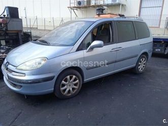 peugeot 807 st 2.0 hdi