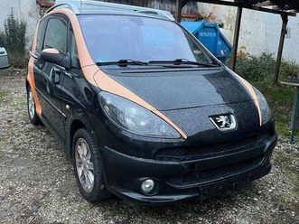 peugeot 1007 gepflegt, sparsam kleinwagen, praktische türen