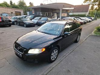 volvo v70 2.4d 163ch summum bva - 1ère main - entretien volvo - toit ouvrant - attelage - sièges chauffants - 4 pneus hiver - 190 000km