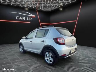 dacia sandero stepway 0.9 tce 90ch eco² lauréate