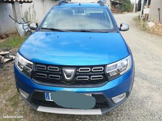véhicule dacia sandero