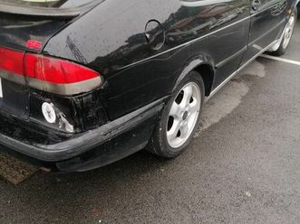 vends ou échange saab 900 tallageda