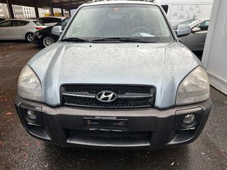 tucson 2.7 v6 gls 4wd