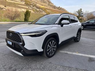 corolla cross 2.0 4wd trend e-cvt