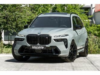 bmw x7 m60i (automata) 7 személy.driving-assist-pro.sky lounge.softcl.massage.h/k.360.22''.áfás!