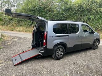 1.5 bluehdi 100 allure 5dr wheelchair accessible vehicle 5 seats