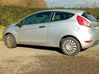 ford fiesta commercial