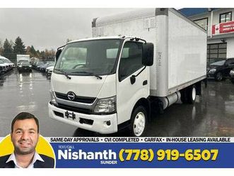 2018 hino 195 18' dry box + electronic side door + tuck liftgate