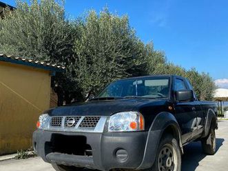 nissan np 300