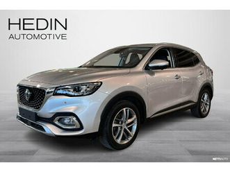 luxury // 360°-kamera / adapt. vakkari / panoraama / nahkaverhoilu / led-ajovalot / digimittaristo!