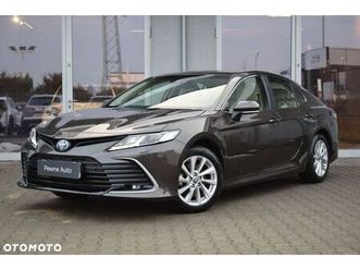 toyota camry 2.5 hybrid comfort cvt