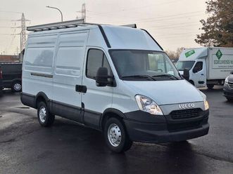 iveco daily 35c13 2.3d trekhaak imperiaal 3.5t trek 11000nett