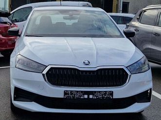 skoda fabia fabia 1.0i essence