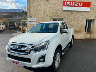 isuzu d-max 4x4 space solar + 1.9 l 164 cv bva 24 990 e ht