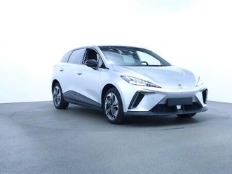 mg mg4 luxury - 14 päivän palautusoikeus - tehdastakuu, lämpöpumppu, adaptiivinen vakkari, 360-kamera, led-valot, digimittari