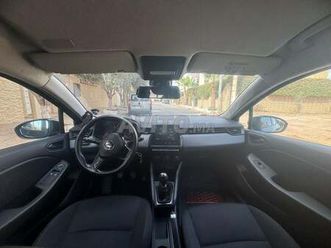 renault clio diesel manuelle 2022 à agadir