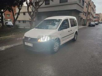 volkswagen caddy diesel manuelle 2011 à rabat