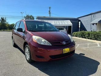 2009 toyota sienna ce