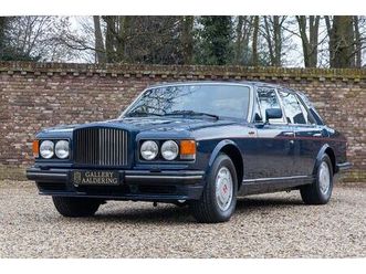 bentley-turbo-r-saloon-exceptionally-documented-the-first-owner-ordered-not-one-but-two-turbo-r-saloons-at-the-same-time-finished-in-windsor-blue-over-an-anthra