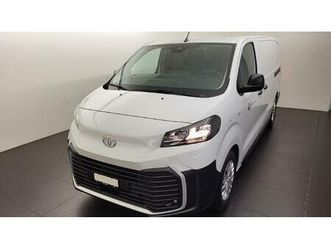 toyota proace van l2 75kwh advanced: réserver un essai sur route !