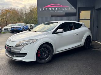 renault megane iii coupe 2.0 16v 250 rs recaro
