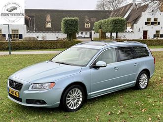 volvo v70 - 3.2 auto summum youngtimer 75dkm geen 2e zo mooi
