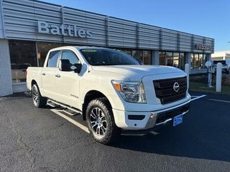 2021 nissan titan sv