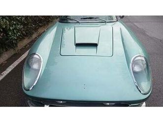 1965 extremely difficult to tell which is which ? a vendre