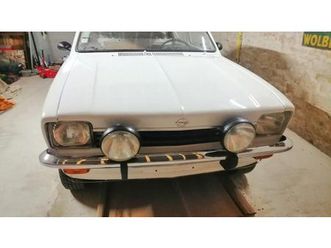 1974 opel kadett blanc manuel, 4 vitesses conduite à gauc...