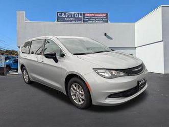 2026 chrysler voyager lx