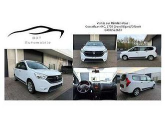 1.6i 7places 1er prop airco bluethoot park assist