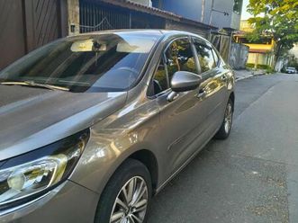 lounge live 1.6 turbo flex aut.