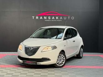 lancia ypsilon 0.9 twinair 85 ch stop&start gold 1ère main