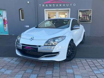 renault megane iii coupe 2.0 16v 250 rs cup / recaro