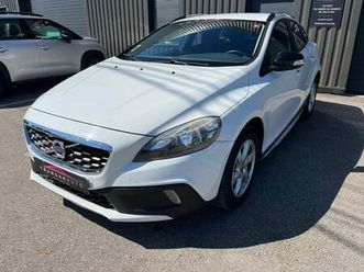 volvo v40 cross country d2 120 summum