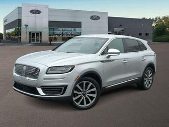 2019 lincoln nautilus select