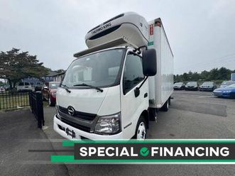 2017 hino 195 4x2 2dr regular cab 149.6 in. wb