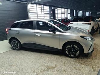 mg mg4 4 luxury 64 kwh