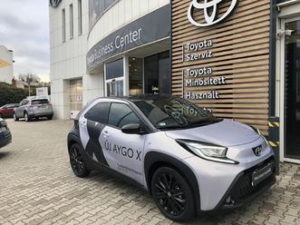 x 1.0 vvt-i executive smart limited edition jbl