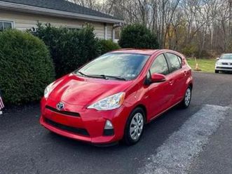 2013 toyota prius c two