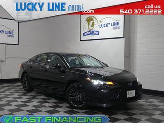 used 2019 toyota avalon hybrid xse