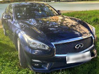 infiniti q70s