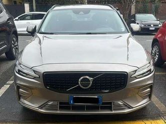 VOLVO V60 D3 v60-ii-2019-2-0-d3-r-design