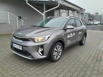 kia stonic 1.0 t-gdi x-platinum ada csomaggal - ajándék téi gumikkal!