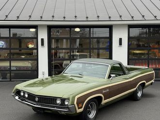 1970 ford ranchero squire