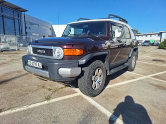 toyota fj cruiser 4.0 i v6 automatic, lpg