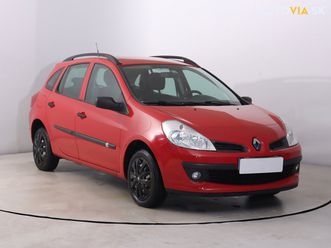 renault clio grandtour 1.2 16v serv.kniha, po stk za 2 300 €