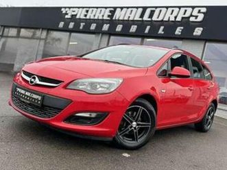 ② opel astra sports tourer 1.4i essentia / radio / bluetooth — opel — 2ememain