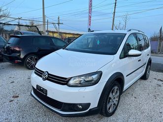 volkswagen touran cross
