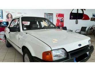 1987 ford escort ghia mark 4 a vendre